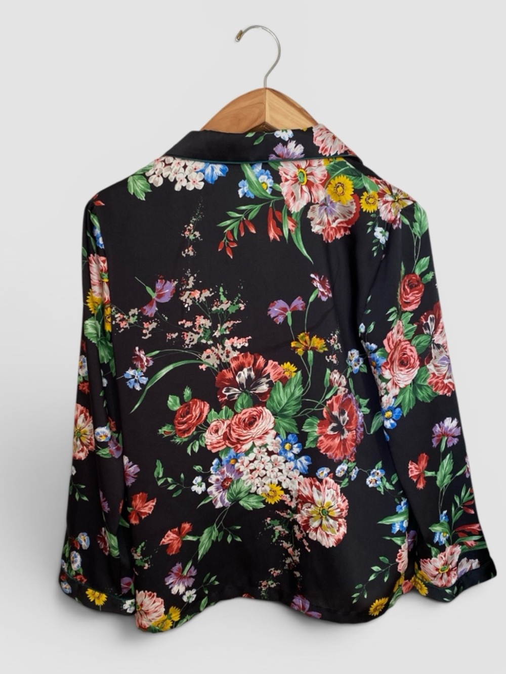 Zara Black Bloom Satin Button Up Blouse Size Medium - Picture 4 of 14